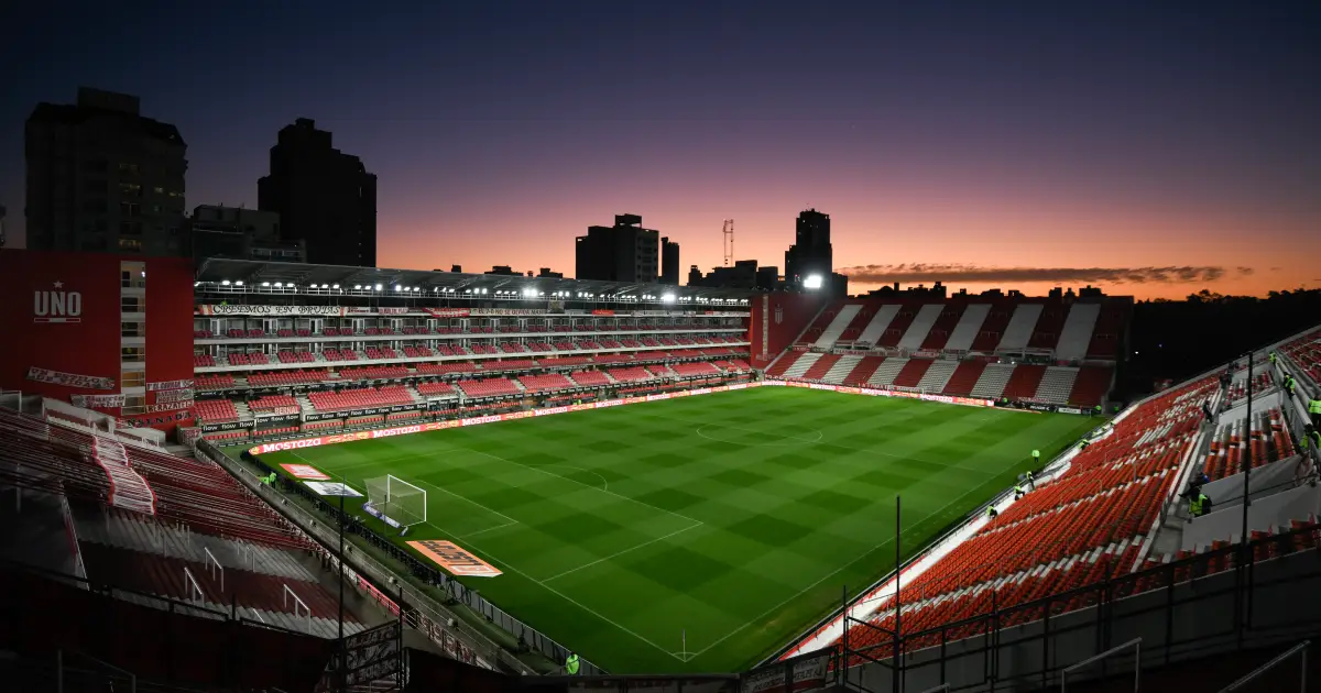 Estudiantes x Flamengo: Onde assistir, horário e escalações pela Libertadores