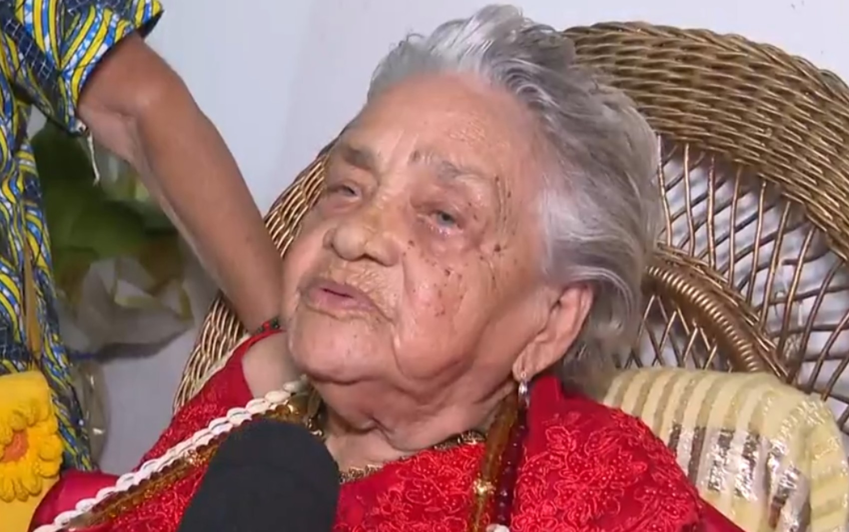 Morre aos 104 anos a ialorixá Mãe Senhora de Ewá em Salvador
