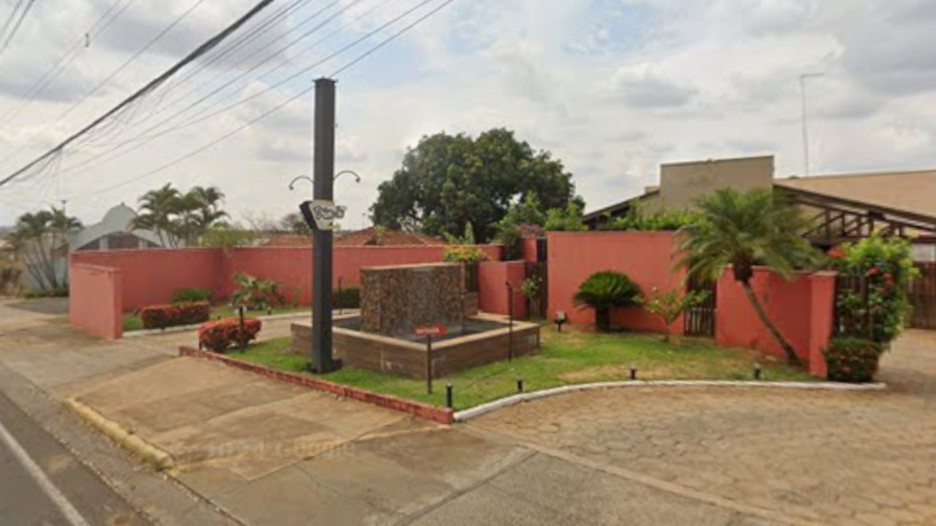 Homem morre em motel após encontro em Catanduva