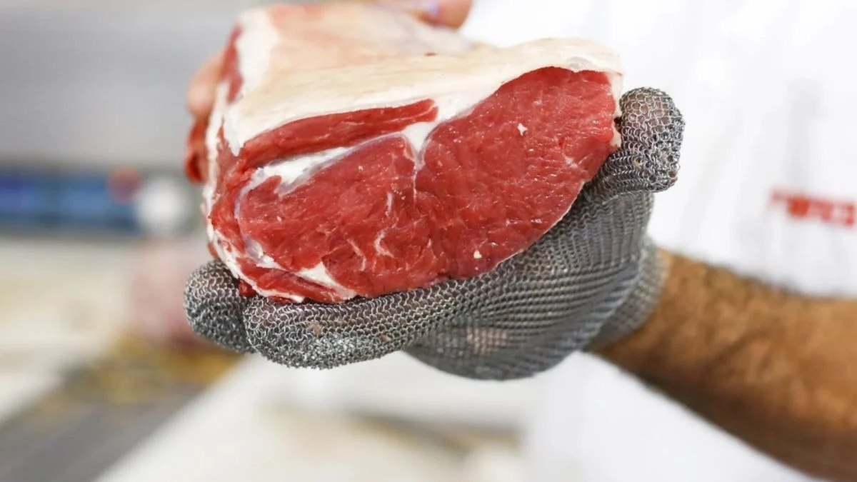 Exportações de carne batem teto e geram alerta no setor