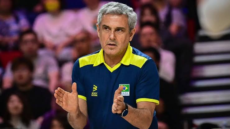 Zé Roberto Guimarães planeja deixar seleção de vôlei após 2028