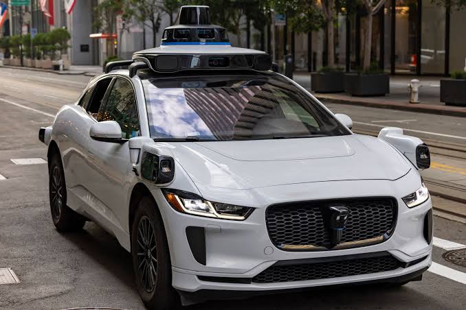 Volvo e Nvidia ampliam parceria para lançar carros autônomos até 2030