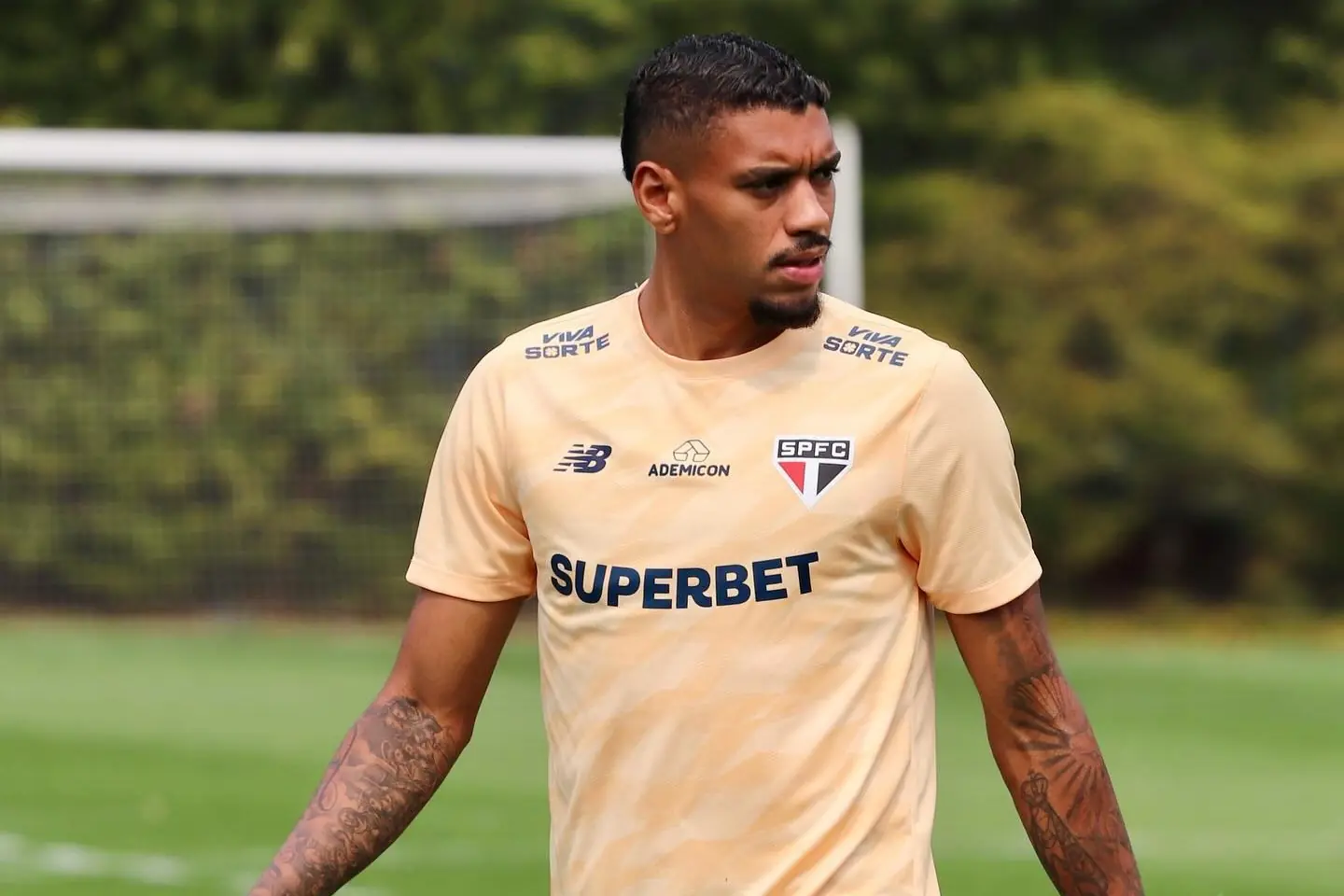 Justiça avalia responsabilidade do São Paulo em lesão do zagueiro Ruan Tressoldi