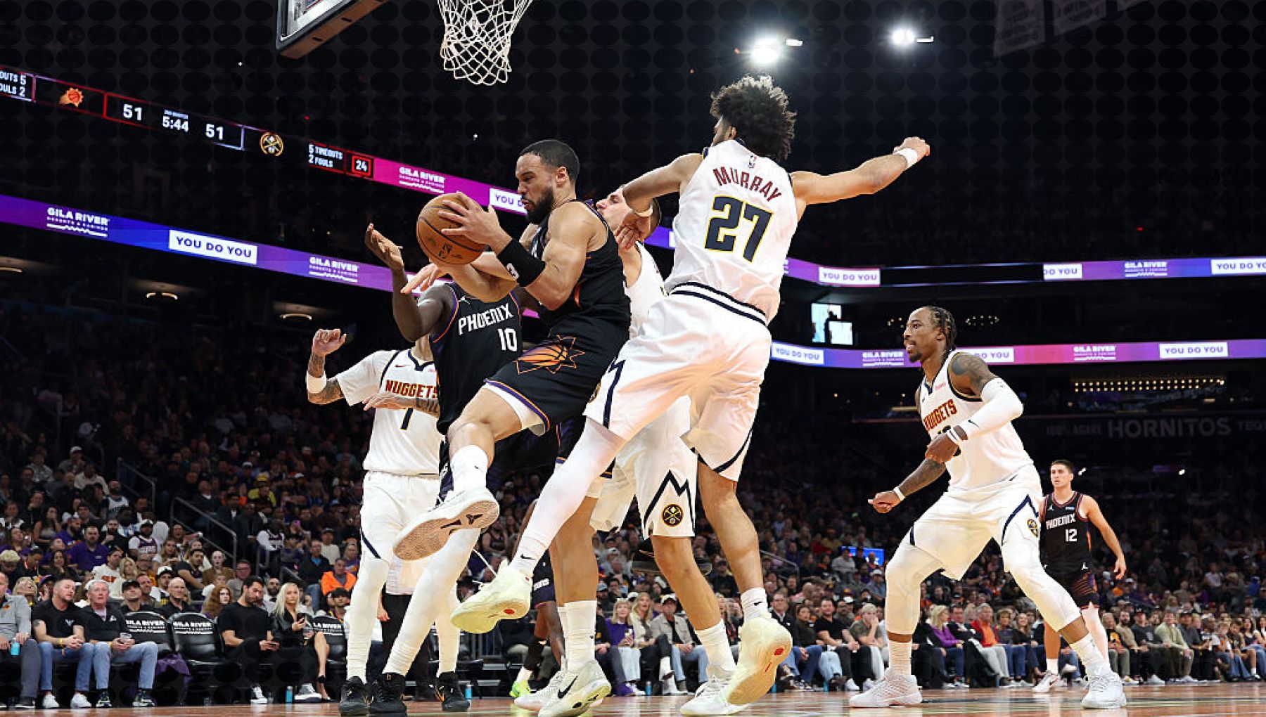 Denver Nuggets vencem o Phoenix Suns por 127 a 120 em jogo da NBA Cup