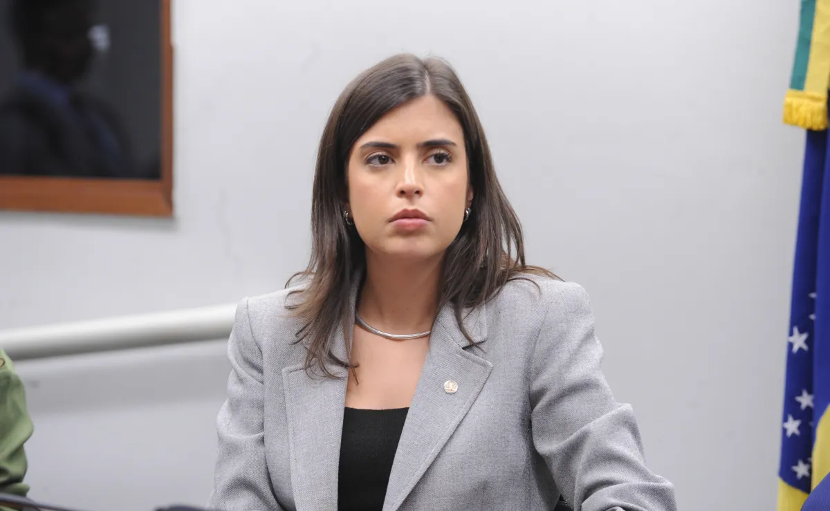 Tabata Amaral critica Nikolas Ferreira e Lucas Pavanato após debate