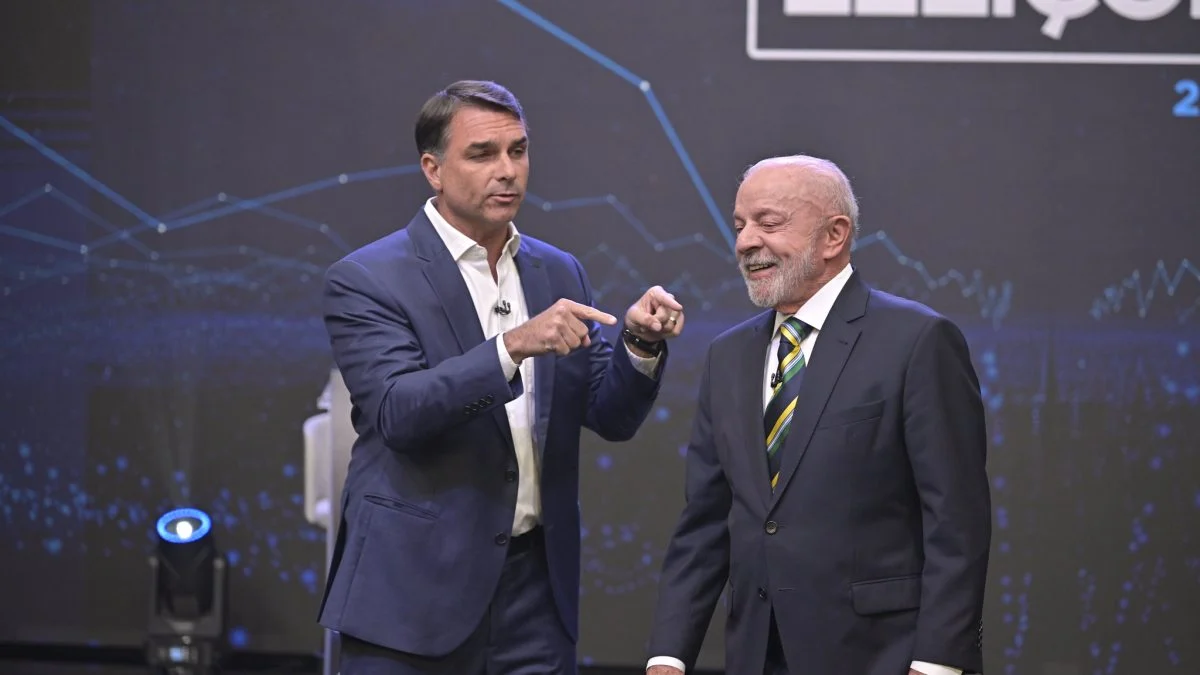 Campanha de Lula defende checagem ao vivo em debates eleitorais