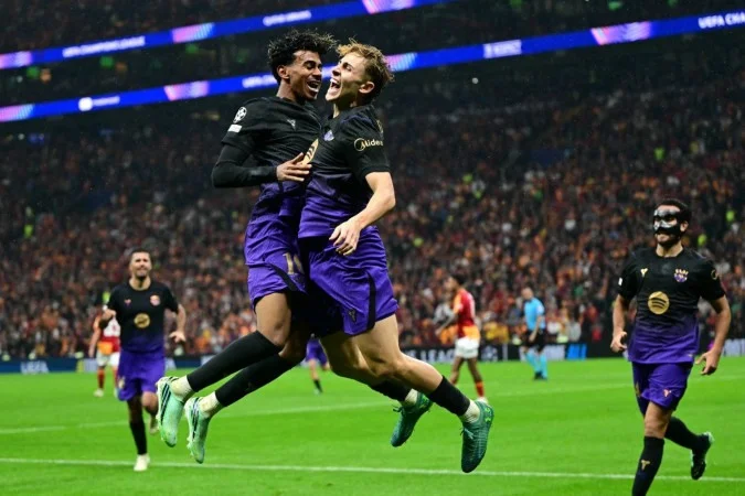 Barcelona goleia o Galatasaray por 4 a 1 fora de casa pela Champions
