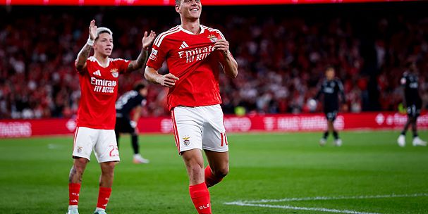 Benfica vence o Vitória SC por 2 a 0 e consolida posição na Primeira Liga