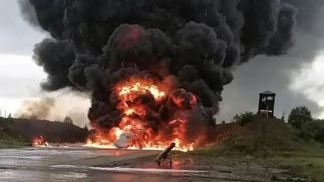 Ataques de drones ucranianos paralisam aeroportos russos