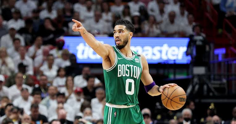 Celtics vencem os Nets na prorrogação com cesta decisiva de Jayson Tatum