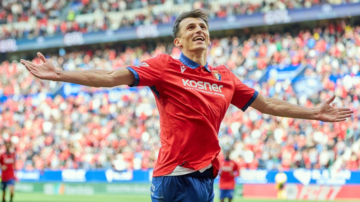Osasuna vence o Racing no primeiro tempo com gol de Budimir