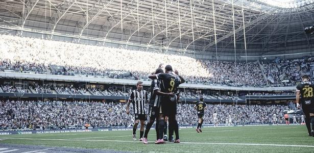 Atlético-MG detalha plano financeiro para conter endividamento bilionário