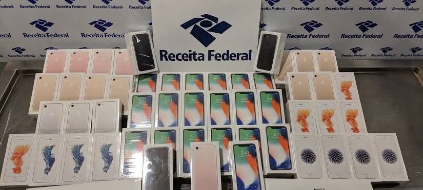 Receita Federal realiza leilão com centenas de lotes de veículos e eletrônicos