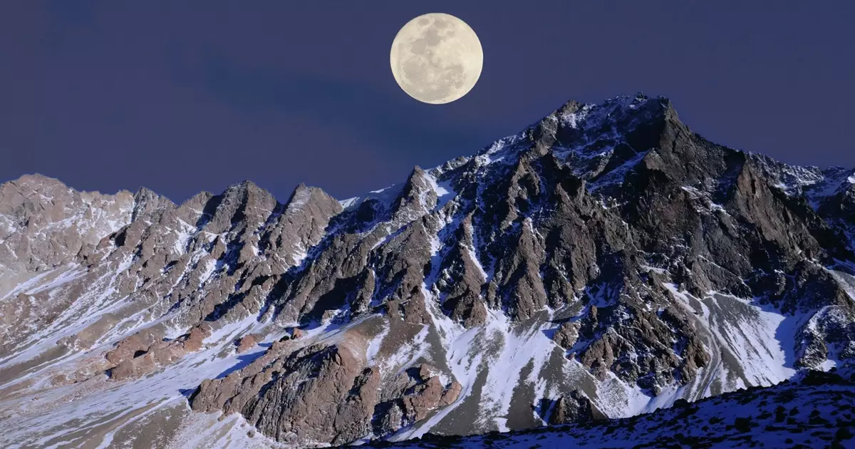 Fase lunar atrai atenção no Brasil com eventos e alinhamentos