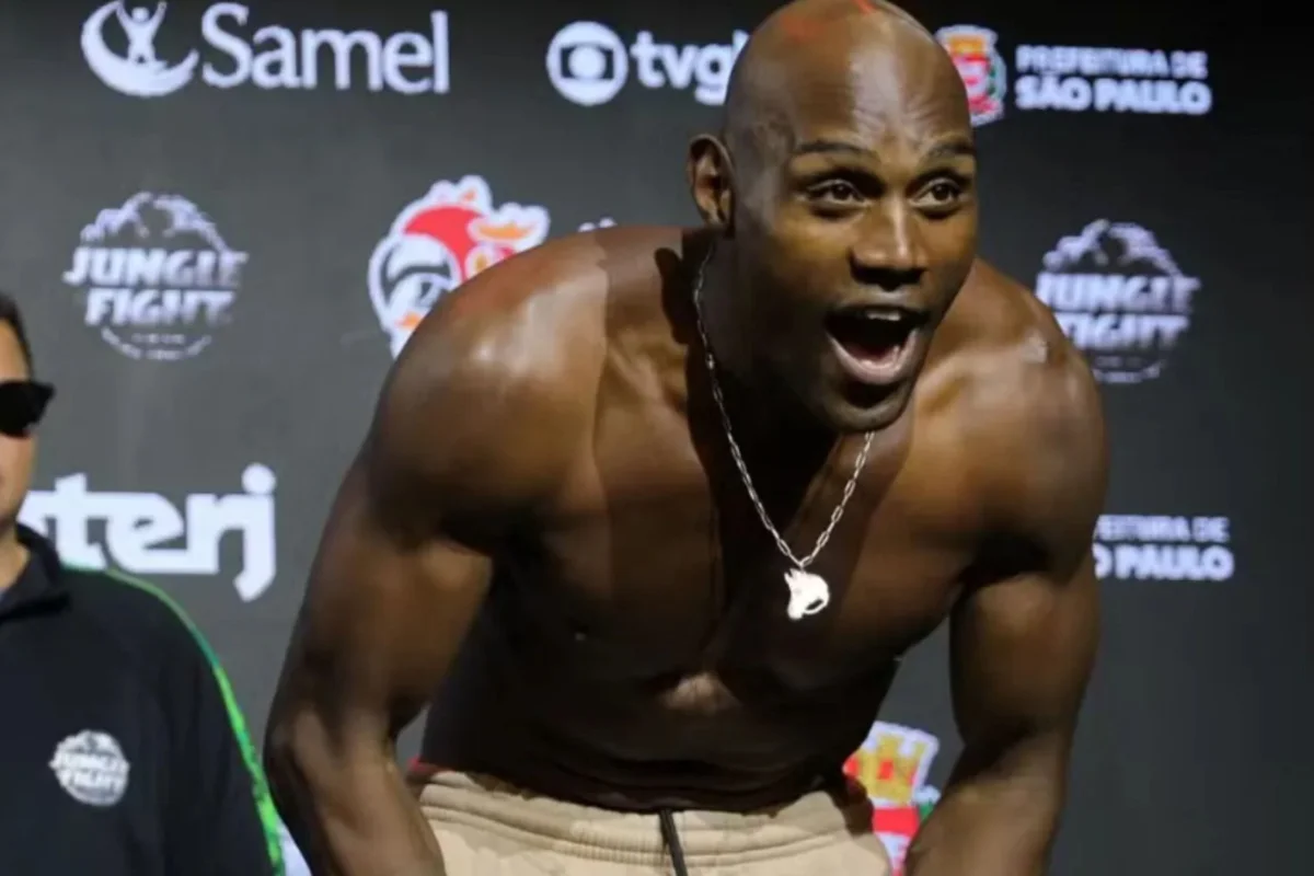 Ex-morador da Cracolândia vence na estreia no MMA com finalização rápida