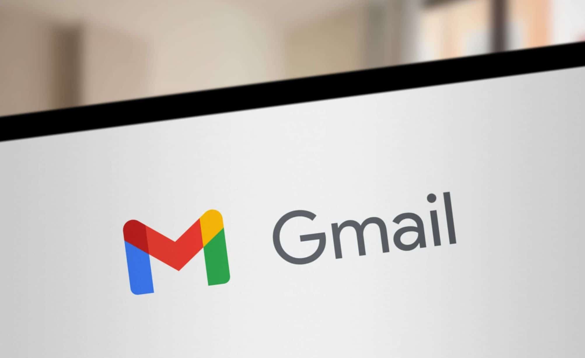 Google lança busca por voz com inteligência artificial para o Gmail