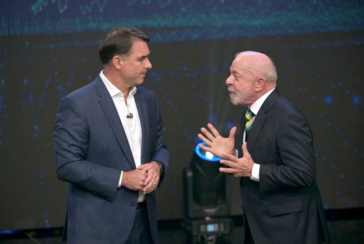 Disputa presidencial no Brasil chega ao segundo turno com cenário acirrado