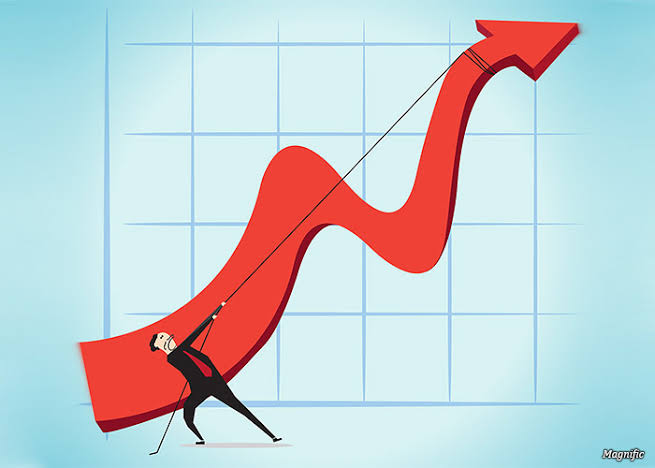 Economistas preveem inflação alta e persistente até 2027
