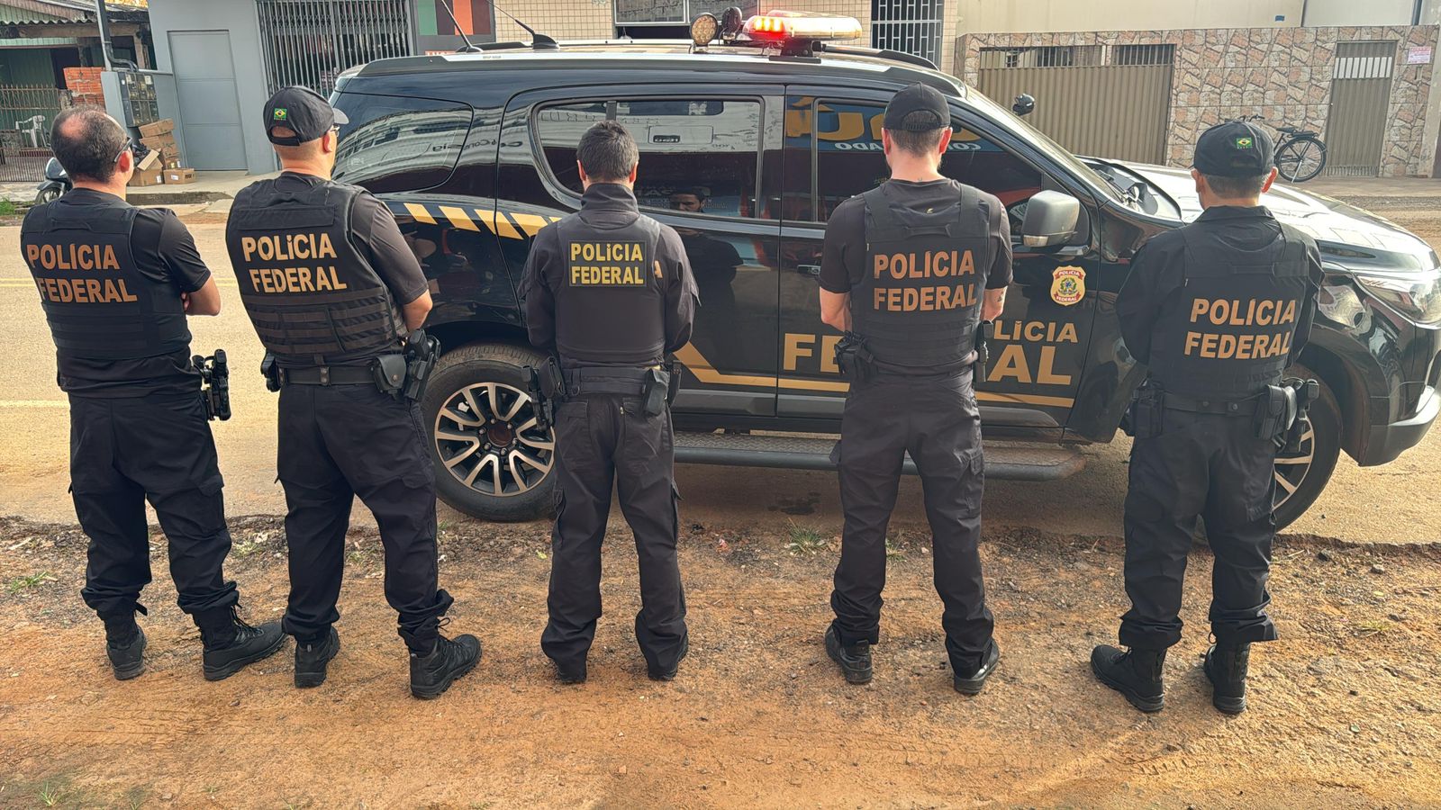 Polícia Federal investiga crimes eleitorais relacionados a transporte público