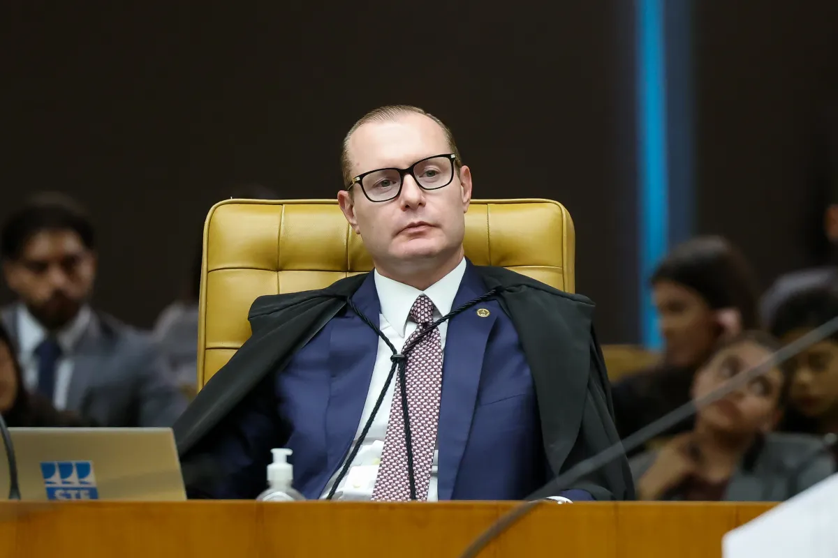 Zanin cobra explicações do TSE sobre anulação de votos no Rio de Janeiro