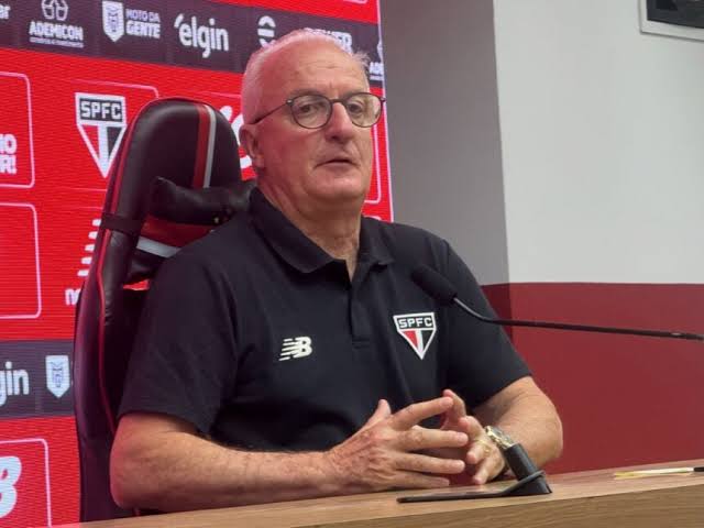 São Paulo vence o Vitória e Dorival Júnior faz forte desabafo sobre o CT