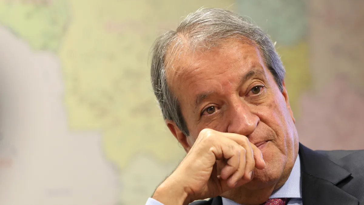 Valdemar Costa Neto aborda pautas LGBTQIA+ e projeta crescimento do PL