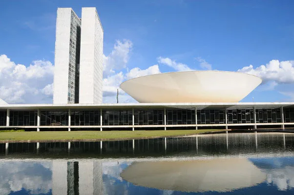 Nova lei amplia faturamento do MEI e prevê perdão de dívidas