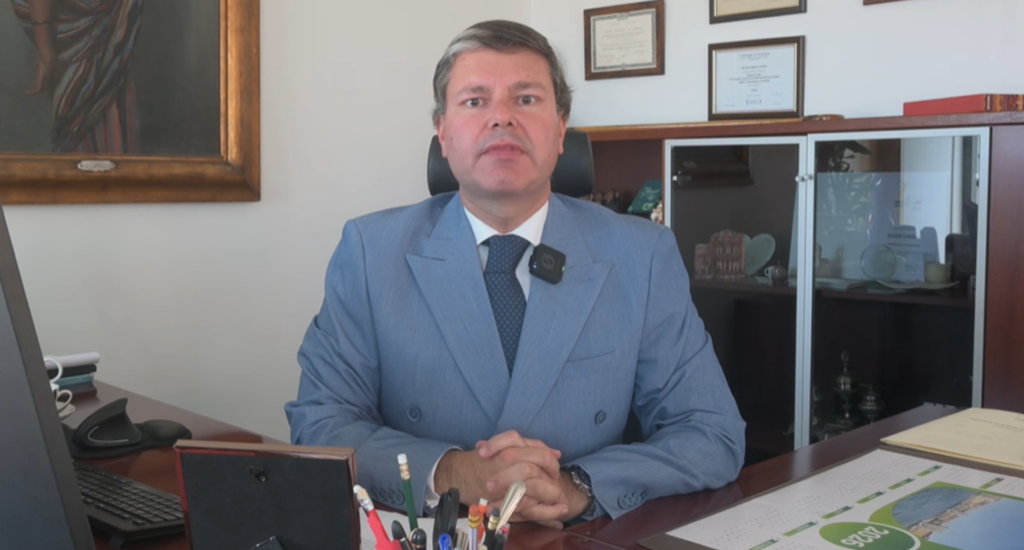 PS pede audição urgente sobre demissão de Ricardo Carrilho no MAI