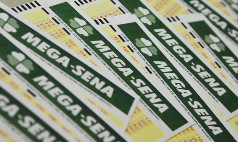 Mega-Sena acumula e prêmio vai a R$ 112 milhões