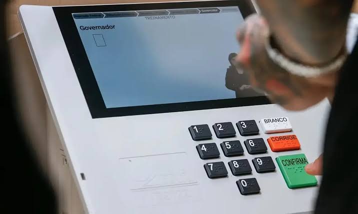 TSE nega fraude e detalha falha na divulgação de votos em 2026