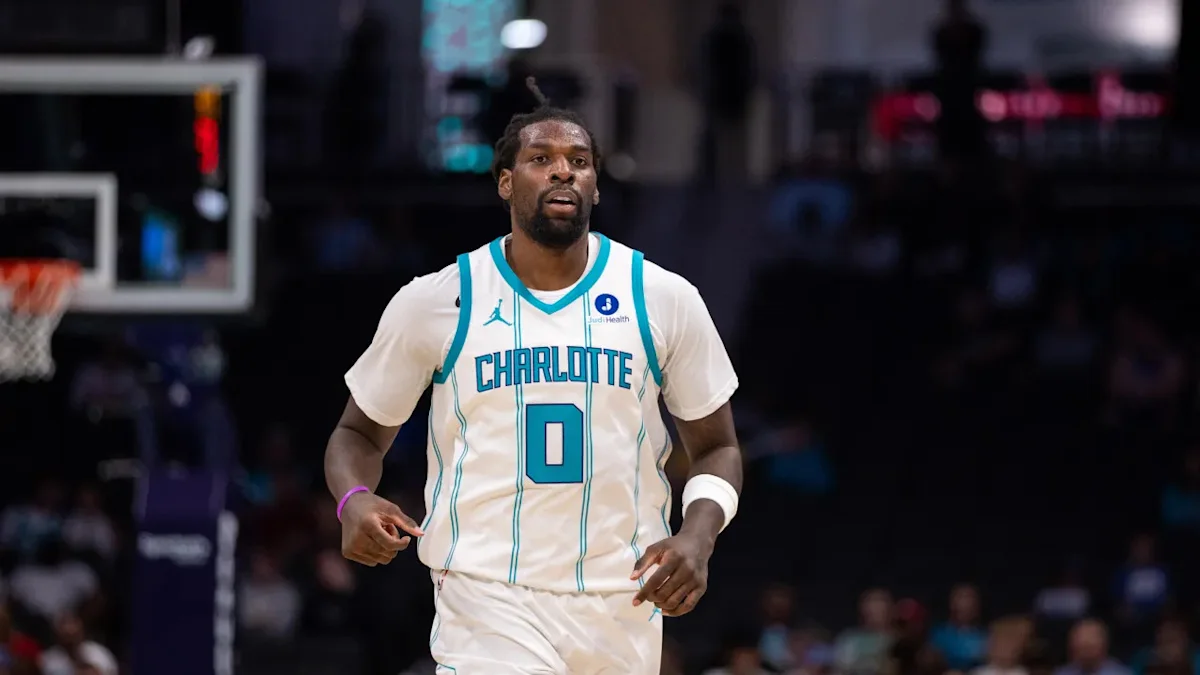 Charlotte Hornets estreiam na NBA com vitória após troca de LaMelo Ball