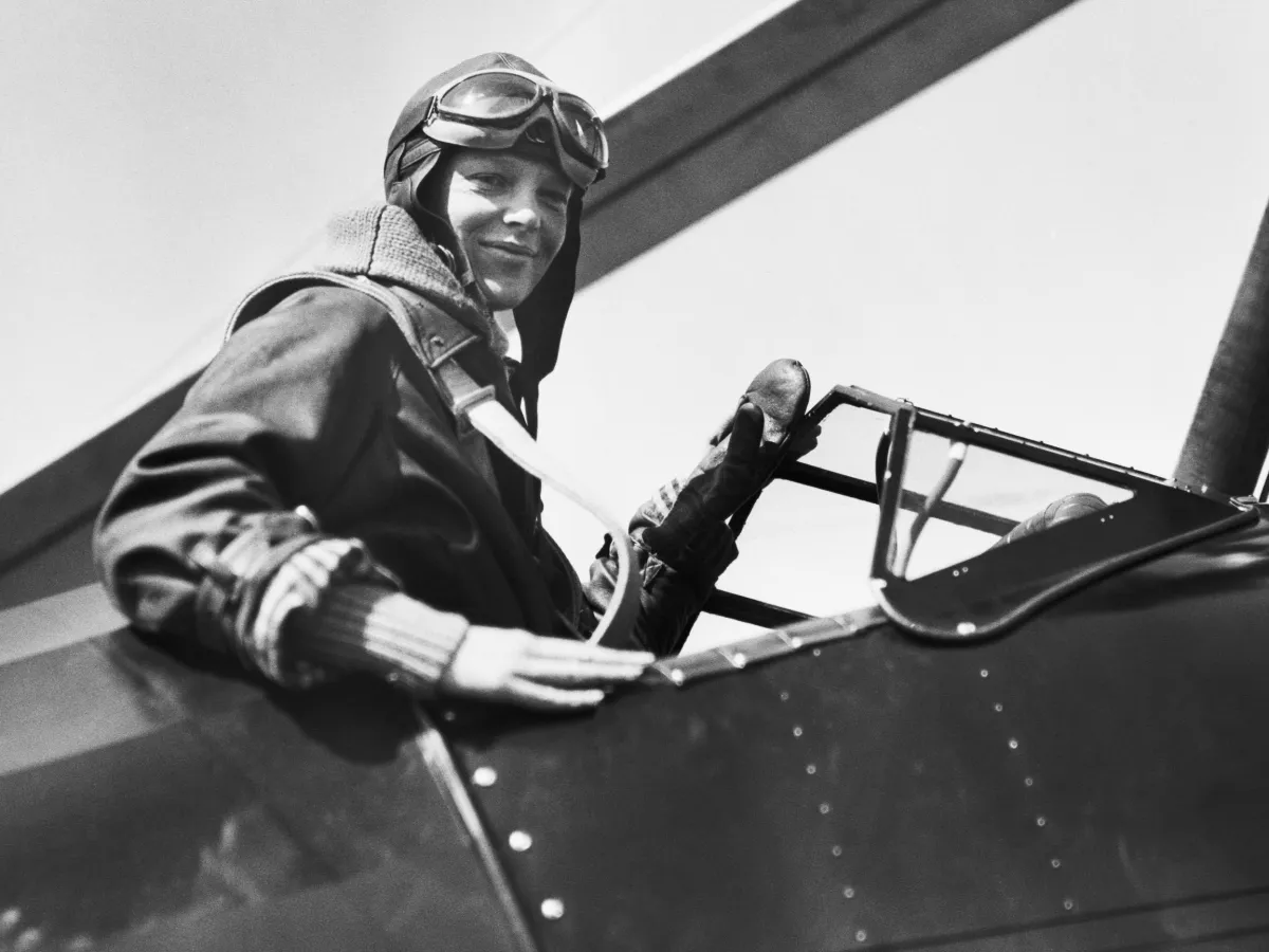 Expedição descarta que objeto no Pacífico seja avião de Amelia Earhart