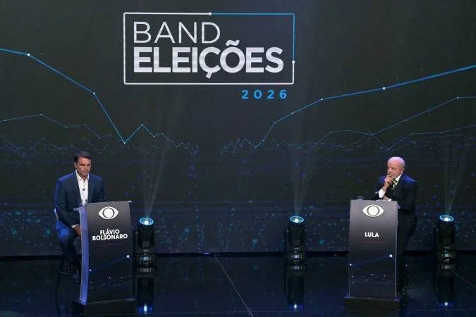 Debate tenso entre Lula e Flávio Bolsonaro na Band é marcado por acusações