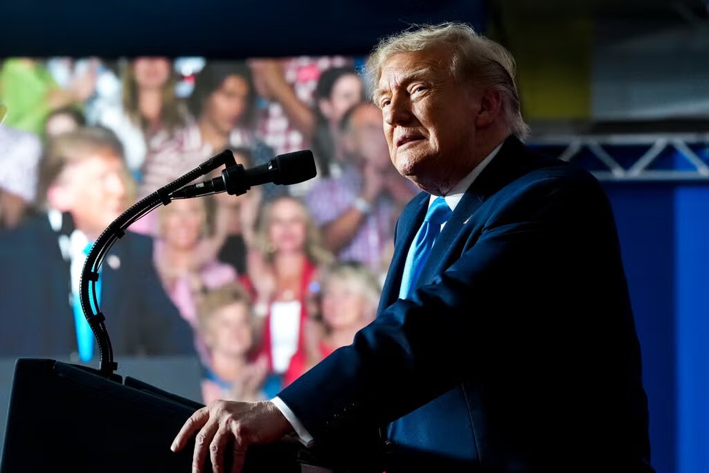 Governador da Califórnia critica Donald Trump após fala sobre Irã