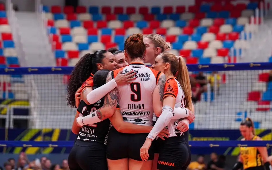 Osasco vence o Praia Clube e conquista o título da Supercopa de Vôlei