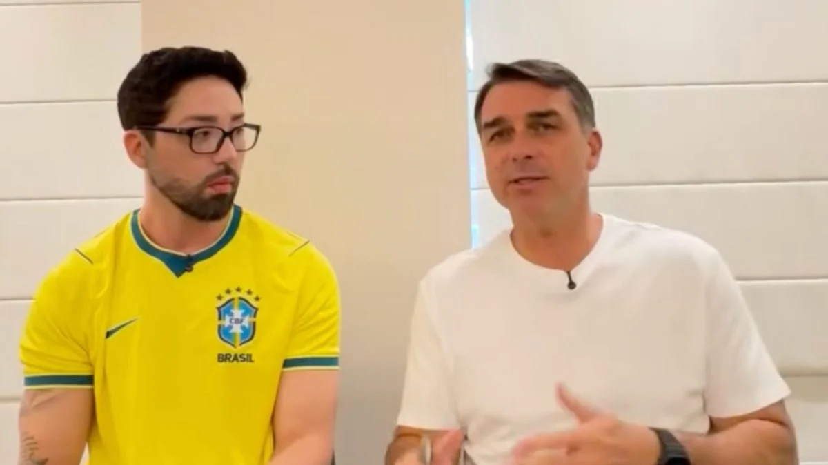 Flávio Bolsonaro nega perseguição a LGBTQIA+ em vídeo com Rico Melquiades