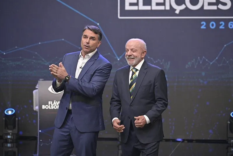 Campanha de Lula e petição cobram checagem em tempo real na Globo