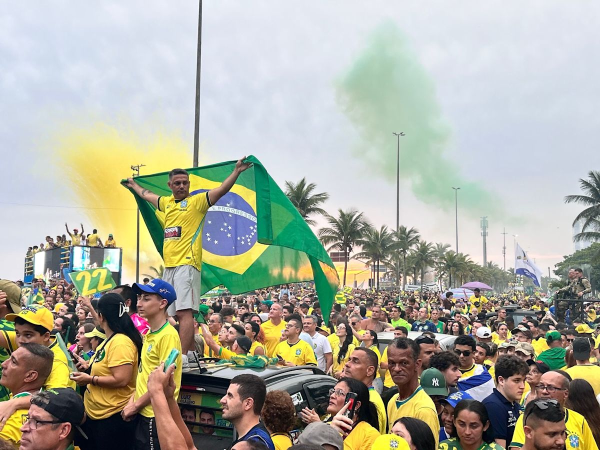 Urnas são fechadas após extensão do horário de votação no segundo turno