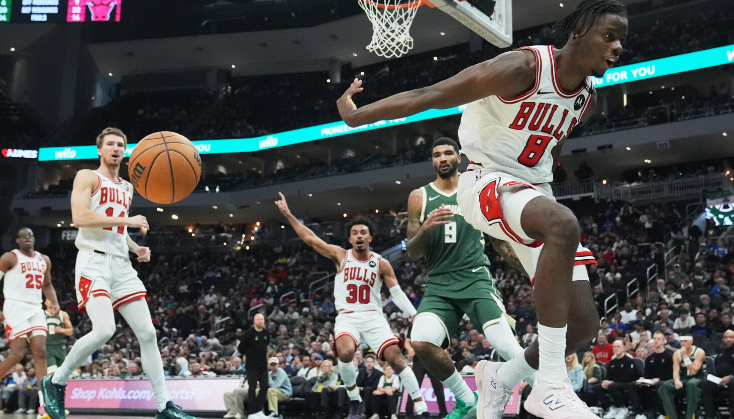 Caleb Wilson brilha e garante primeira vitória do Chicago Bulls na NBA
