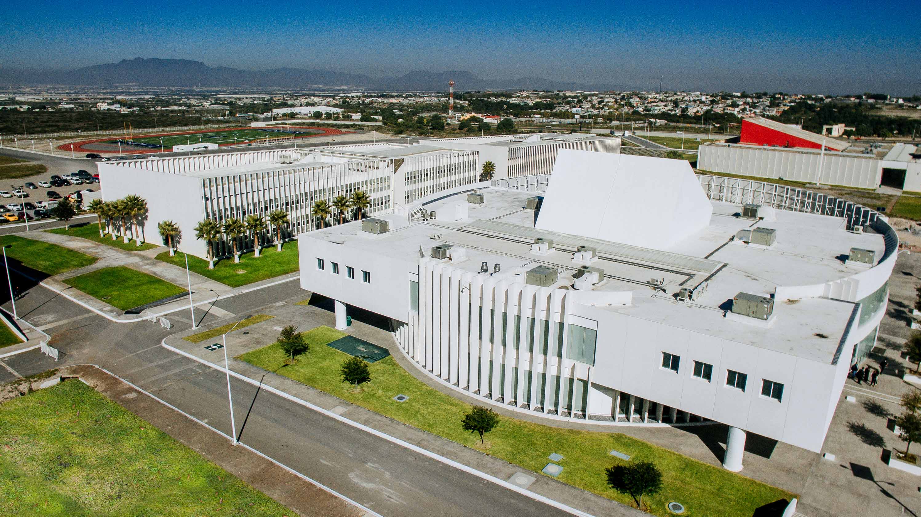 Escola de Arquitetura da UAdeC celebra 45 anos no México