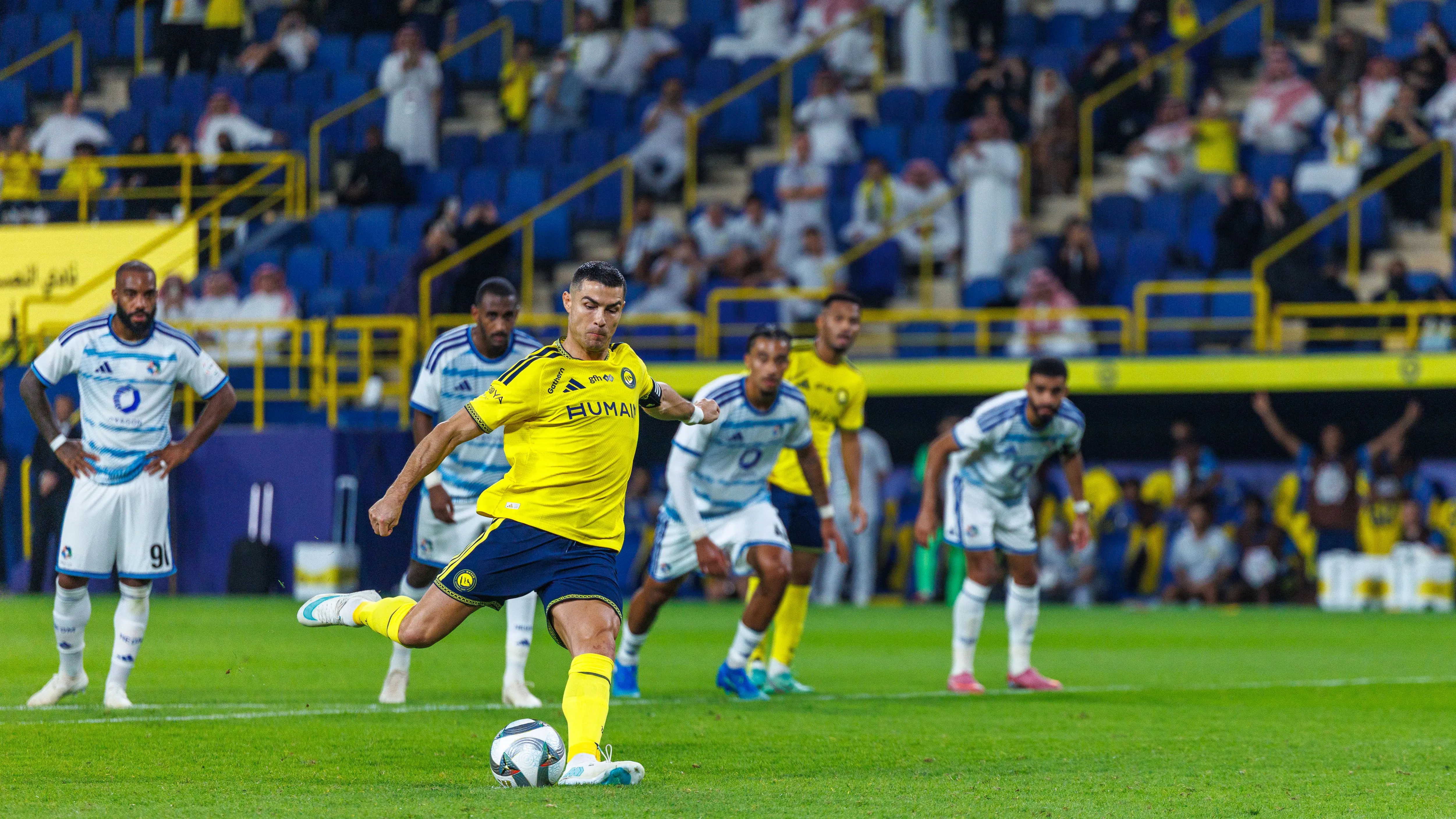 Adiamento de Al-Nassr e Al-Wasl gera crise e impasse jurídico na AFC
