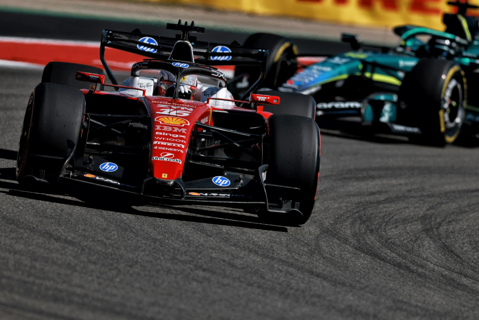 Leclerc lidera segundo treino nos EUA e Bortoleto fica em 11º