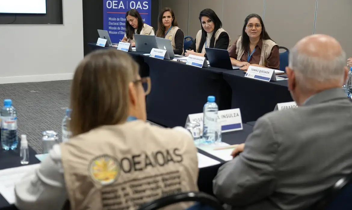OEA elogia eleição no Brasil e aponta avanço no uso do e-Título