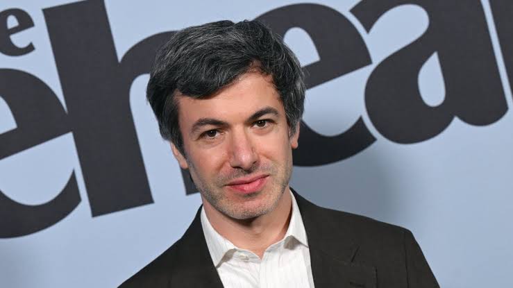 Novo filme de Nathan Fielder registra avaliações altíssimas nos cinemas