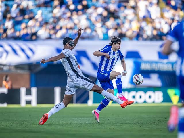 Avaí e Athletic empatam na Série B e situação segue delicada