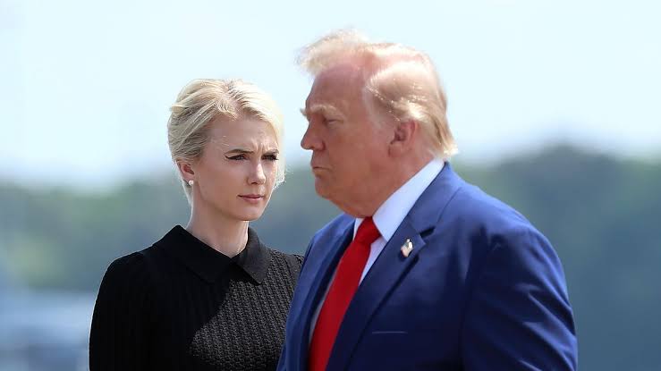 Proximidade entre Donald Trump e assessora Natalie Harp gera debates