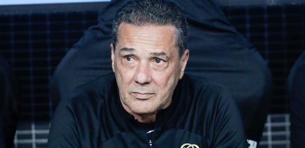 Luxemburgo afirma que voltaria ao Corinthians para evitar queda