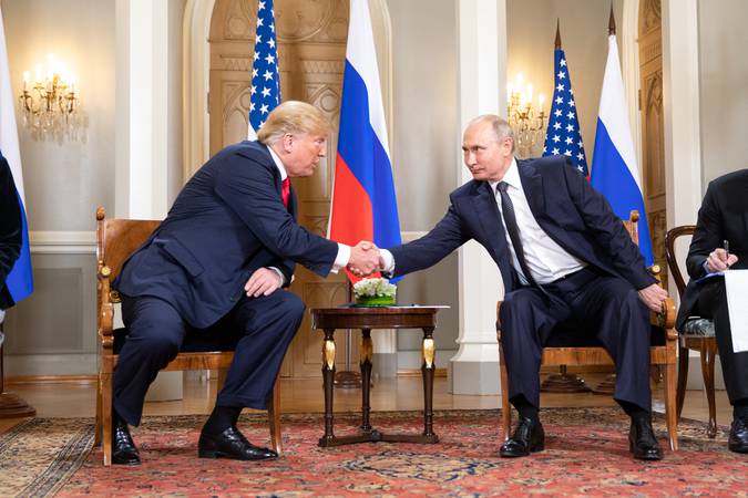 Rússia e EUA negociam fim da guerra na Ucrânia