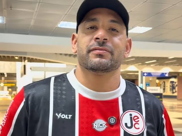 Diego Souza tem registro de técnico cancelado pela CBF