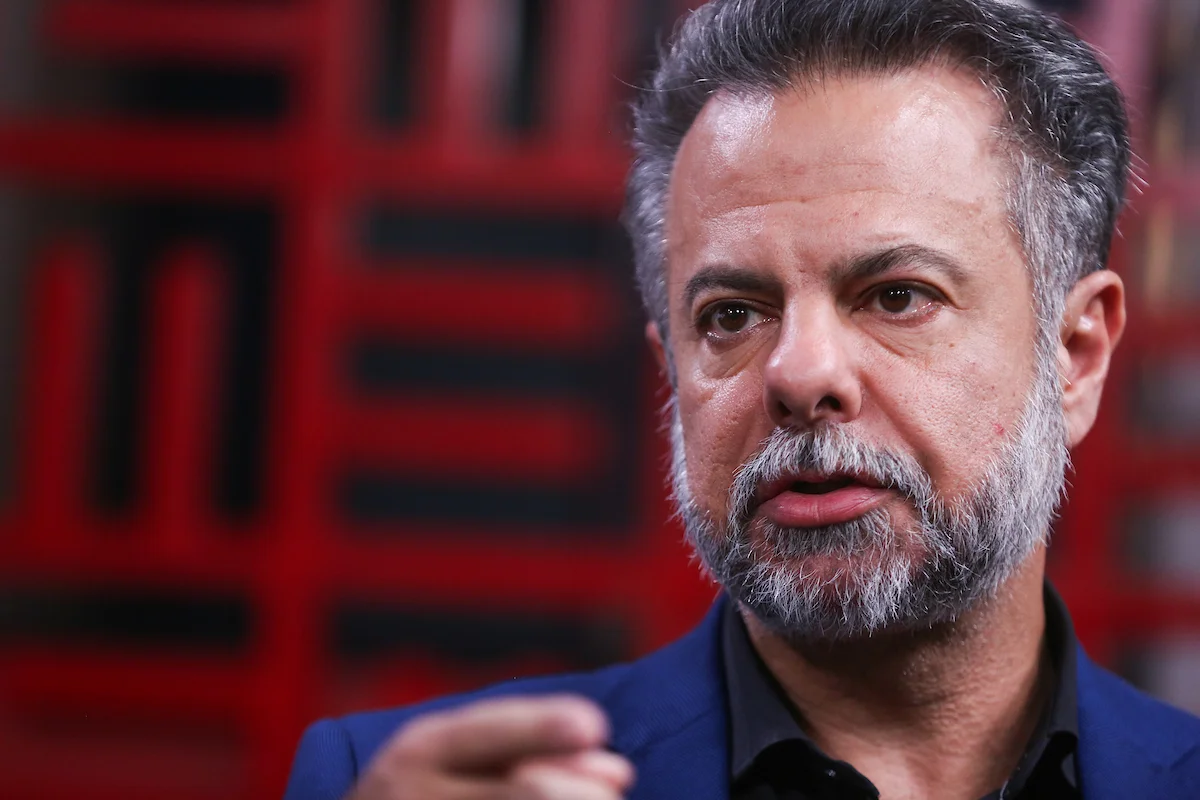 Wilson Grassi anuncia apoio condicionado a Flávio Bolsonaro